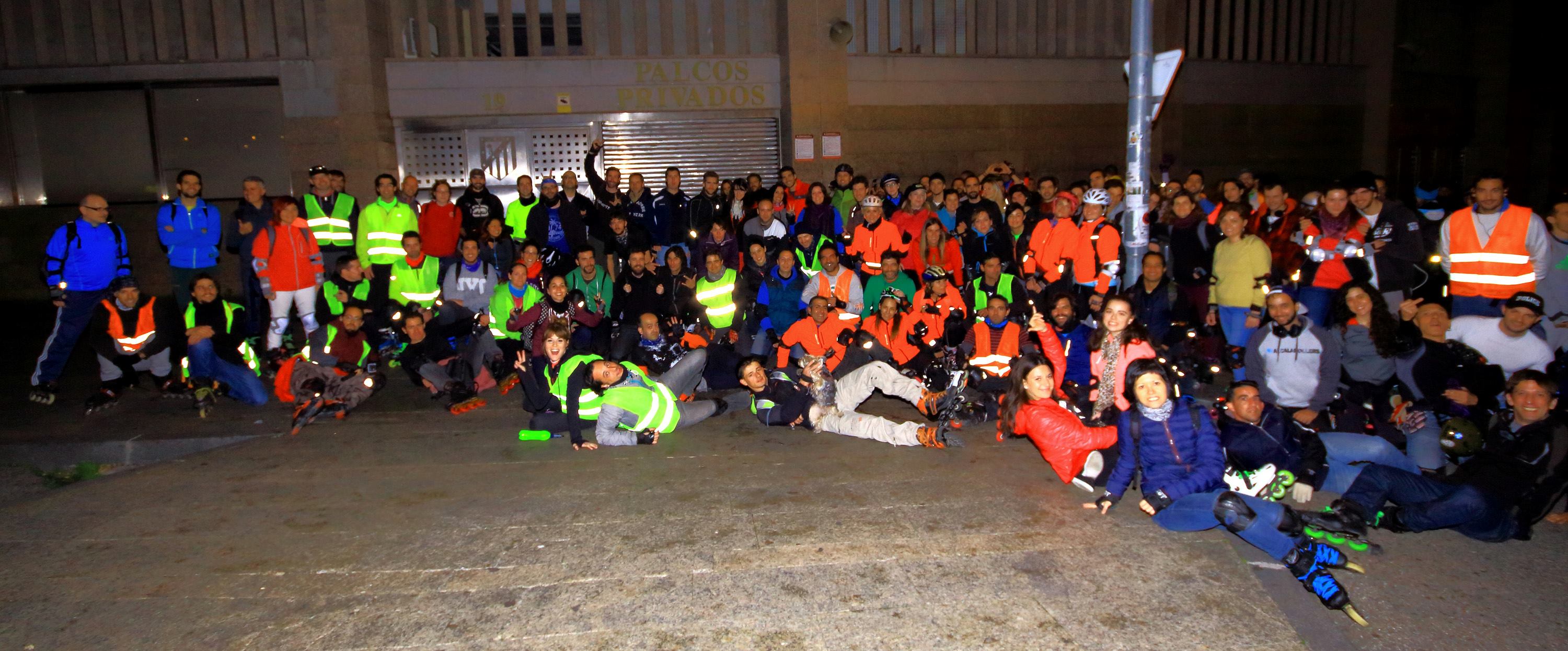 Group photo Madrid Friday Night Skate 2016 11 18